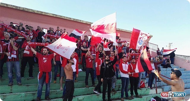 קהל האוהדים של "רובי שפירא" (דף הפייסבוק הרשמי)